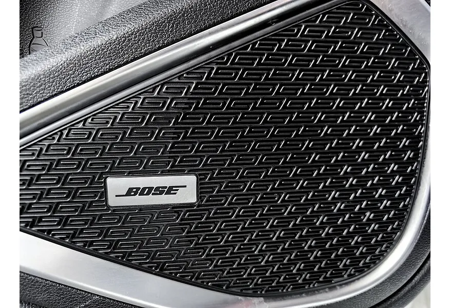 Geely Tugella 2.0 AT AWD (238 л.с.) Flagship Белый в АВИЛОН. Слайд №24