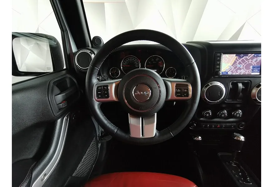 Jeep Wrangler 2.8 TD AT (200 л.с.) Rubicon 10th Anniversary Серый в АВИЛОН. Слайд №19