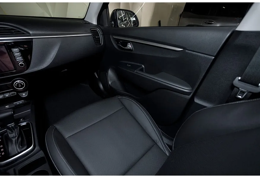 АВИЛОН - Solaris KRX 1.6 AT (123 л.с.) Premium Серый - slide 7
