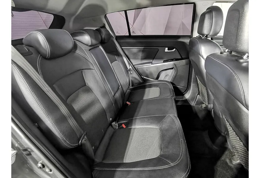 Kia Sportage 2.0 AT AWD (150 л.с.) Серебристый в АВИЛОН. Слайд №14