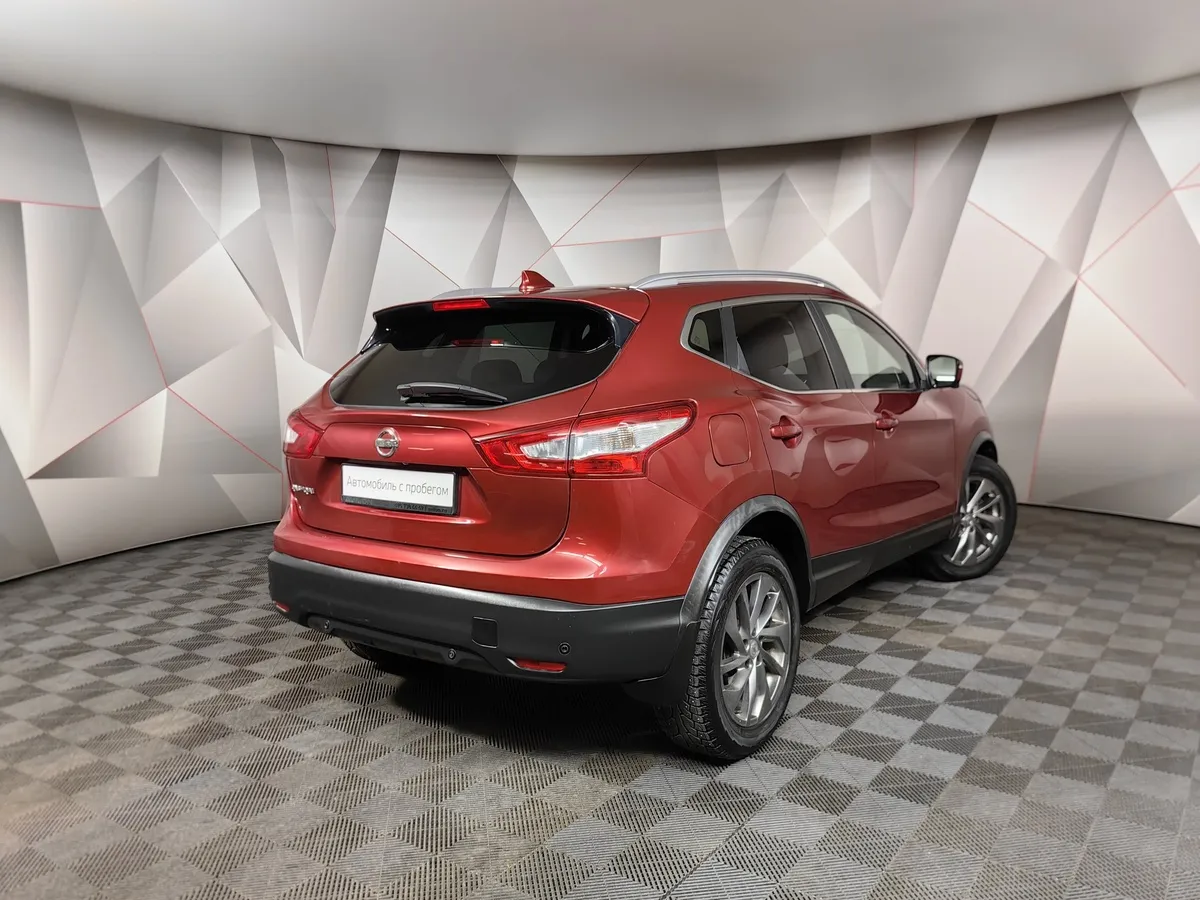 Nissan Qashqai 2.0 CVT (144 л.с.) Красный в АВИЛОН. Слайд №2