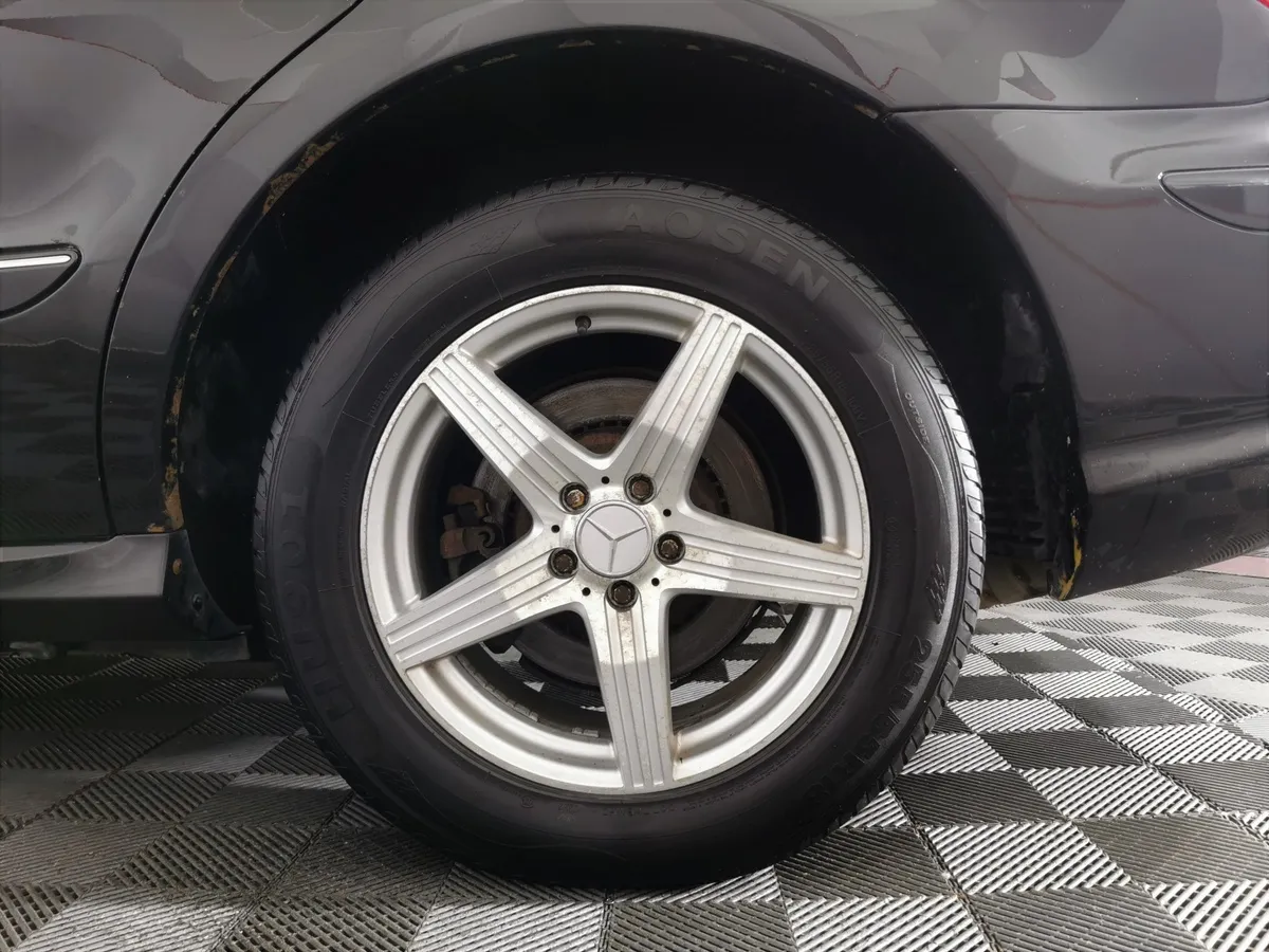 Mercedes-Benz R-Класс R 320 CDI 4MATIC 7G-Tronic (224 л.с.) Черный в АВИЛОН. Слайд №9