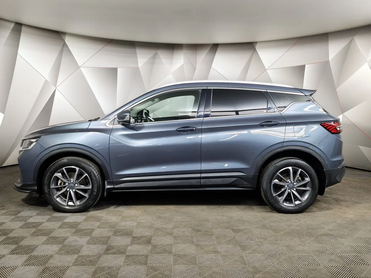 Geely Coolray 1.5T 7DCT 2WD (150 л.с.) Comfort Серый в АВИЛОН. Слайд №5