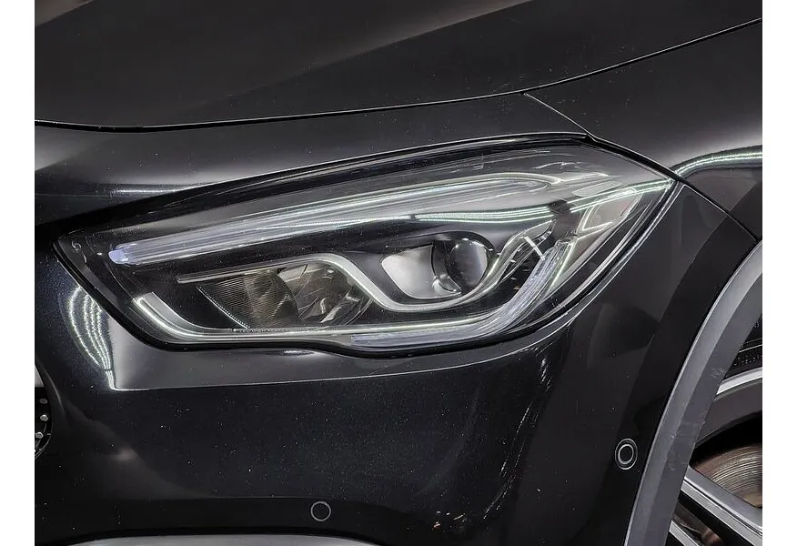 Mercedes-Benz GLA 250 8G-DCT 4MATIC (224 л.с.) Sport Черный в АВИЛОН. Слайд №10