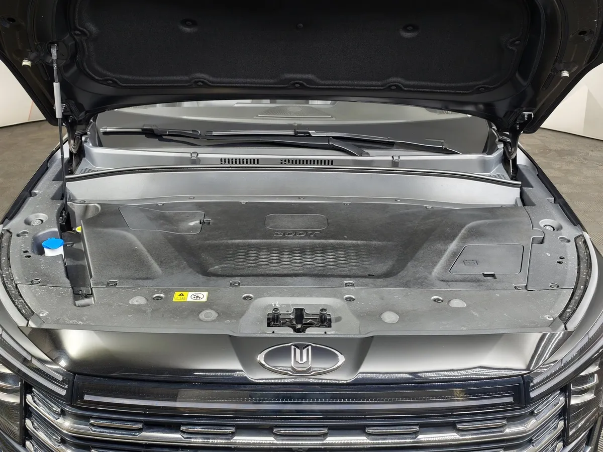 Москвич 8 1.5T DCT FWD (174 л.с.) Премиум Черный в АВИЛОН. Слайд №11