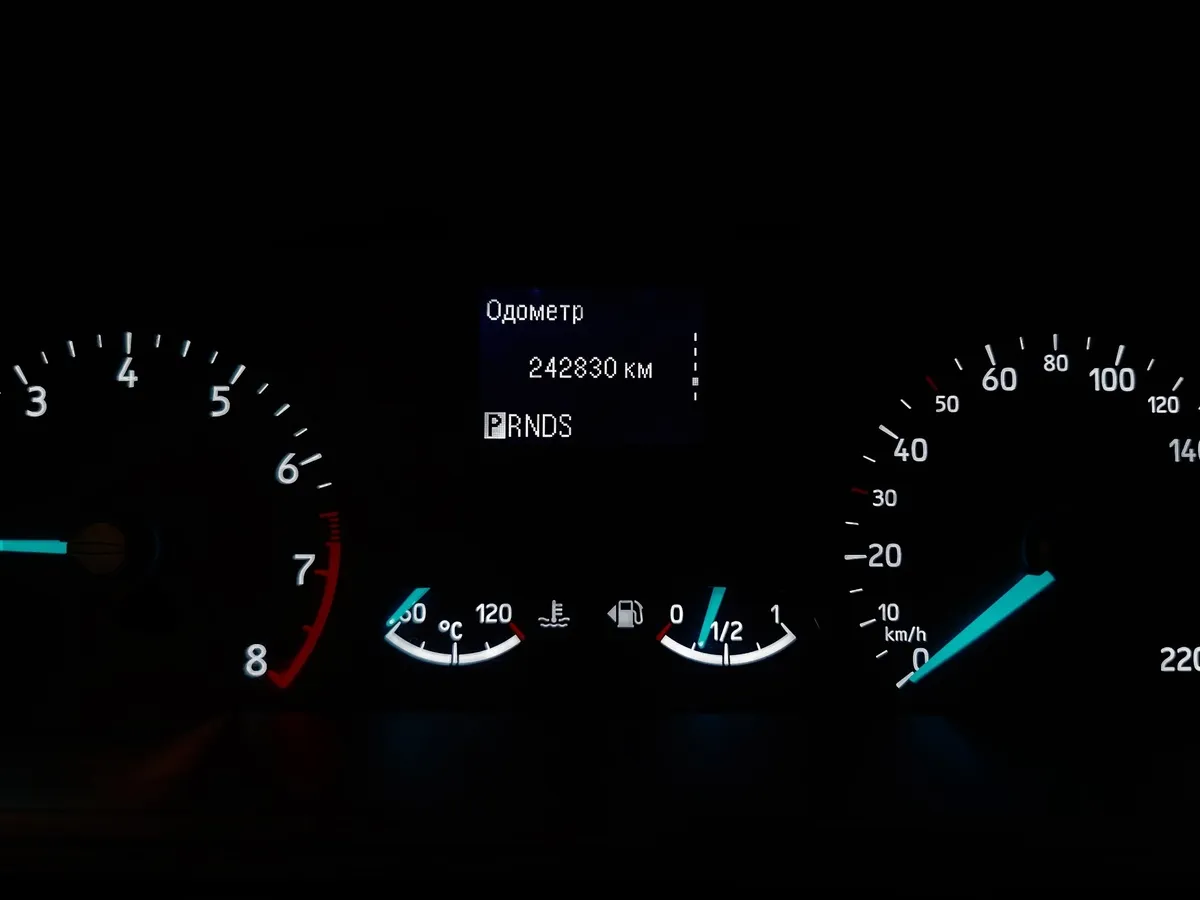 Ford EcoSport 1.5 AT (123 л.с.) Titanium Черный в АВИЛОН. Слайд №16