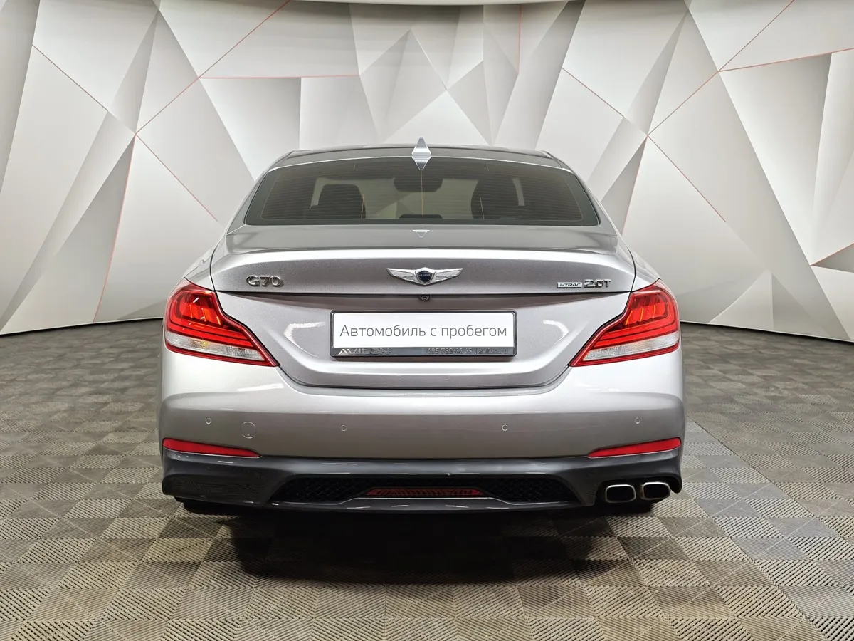 Genesis G70 2.0 T AT AWD (197 л.с.) Business Серебристый в АВИЛОН. Слайд №8