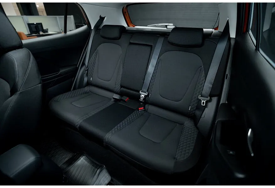 Solaris HC 1.6 MT 2WD (123 л.с.) Classic Оранжевый в АВИЛОН. Слайд №7