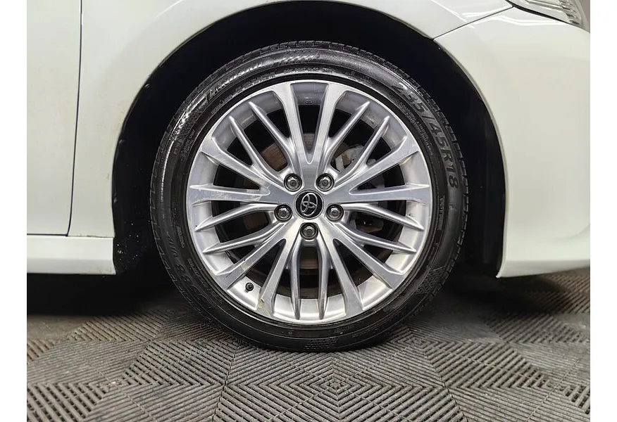АВИЛОН - Toyota Camry 2.5 AT (181 л.с.) Белый - slide 17
