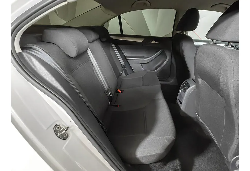 АВИЛОН - Volkswagen Jetta 1.6 AT (105 л.с.) Comfortline Белый - slide 15
