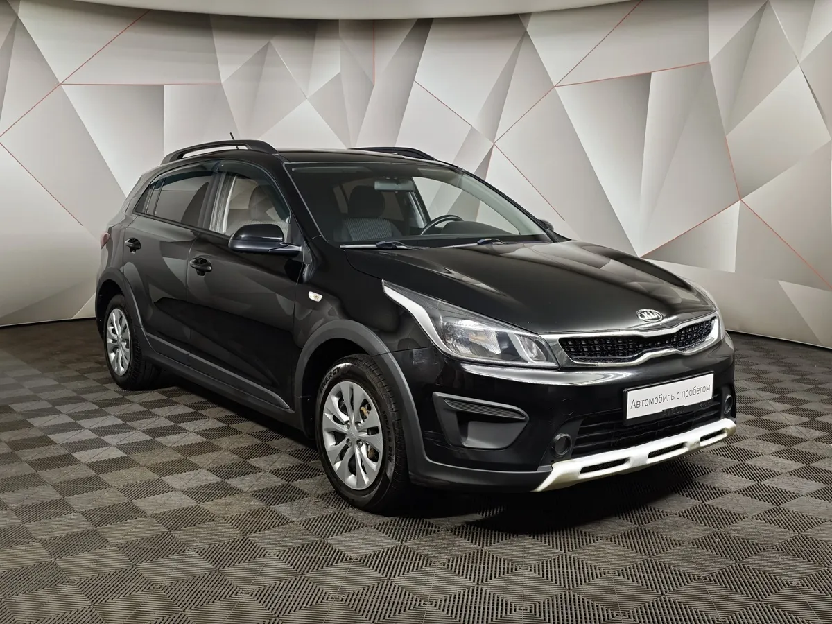 Kia Rio X-Line 1.4 AT (100 л.с.) Черный в АВИЛОН. Слайд №3