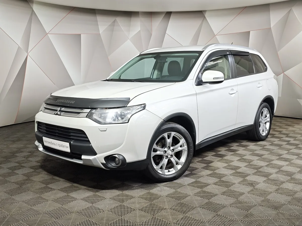 АВИЛОН - Mitsubishi Outlander 2.0 CVT 4WD (146 л.с.) Белый - slide 10202429