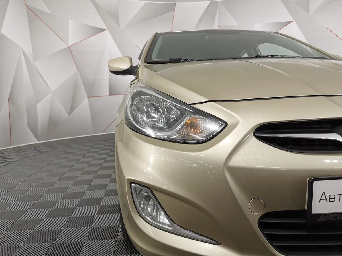 Hyundai Solaris 1.6 AT (123 л.с.) Comfort Серый в АВИЛОН. Слайд №10