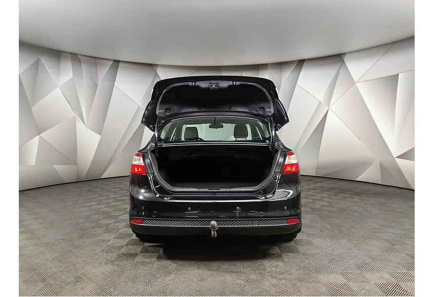 Ford Focus 1.6 PowerShift (125 л.с.) Trend Черный в АВИЛОН. Слайд №12