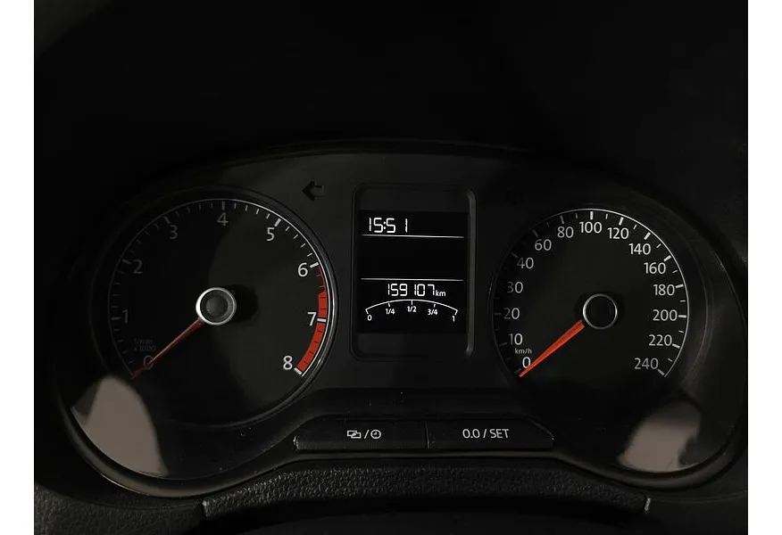 Volkswagen Polo 1.6 MPI MT (110 л.с.) Connect Серебристый в АВИЛОН. Слайд №18