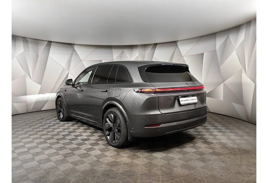 Li Auto L7 1.5 AT 4WD (449 л.с.) Ultra Серый в АВИЛОН. Слайд №4