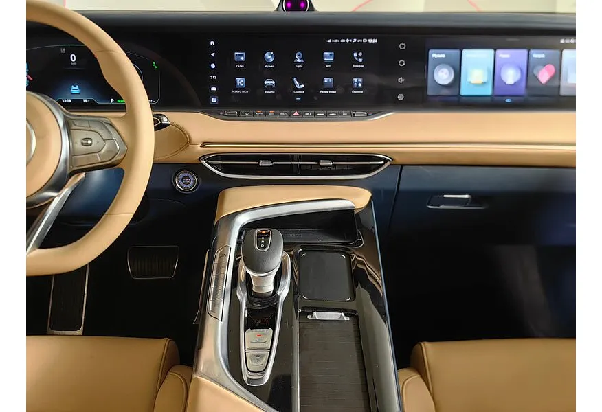 Voyah Free 1.5 AT AWD (694 л.с.) Черный в АВИЛОН. Слайд №14