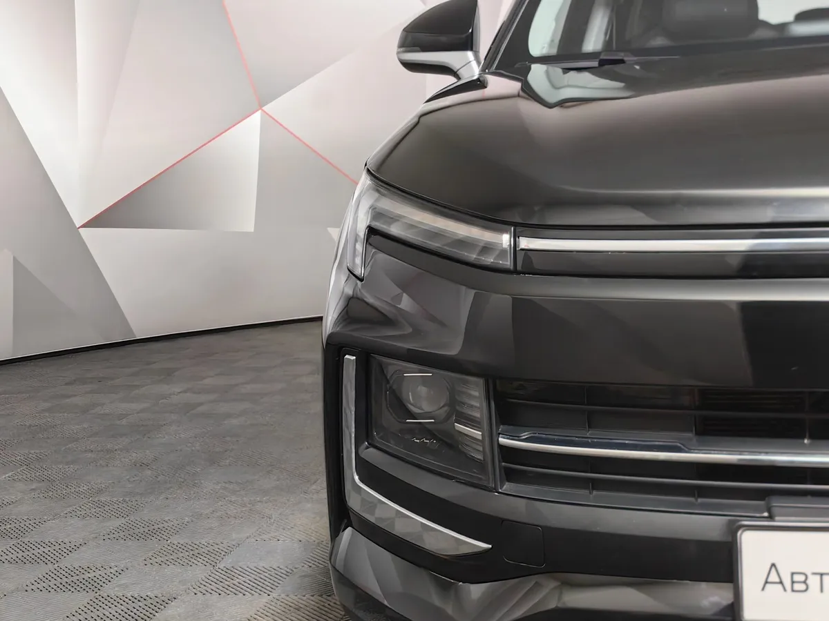 Москвич 3 1.5 CVT (136 л.с.) Standart Plus Черный в АВИЛОН. Слайд №10