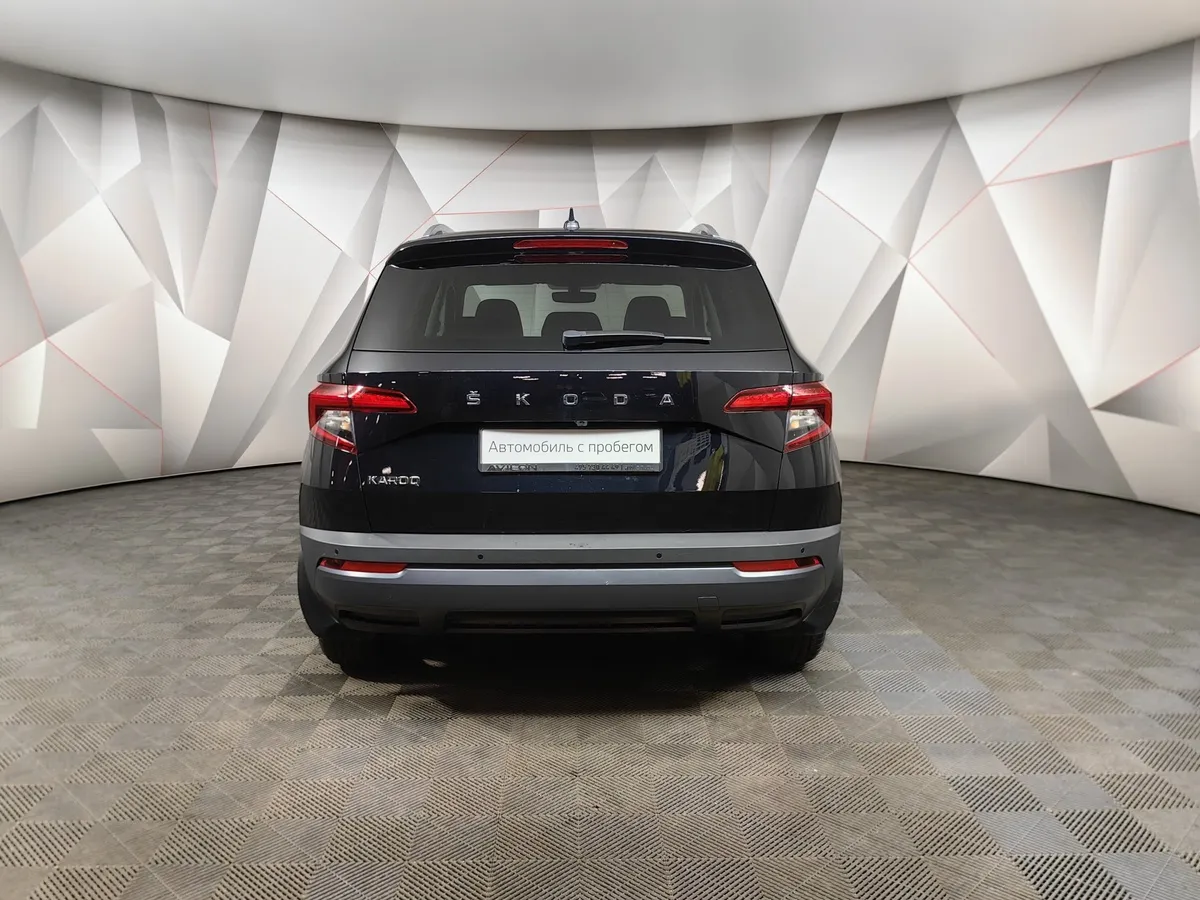 Skoda Karoq 1.4 AT FWD (150 л.с.) Ambition Черный в АВИЛОН. Слайд №8