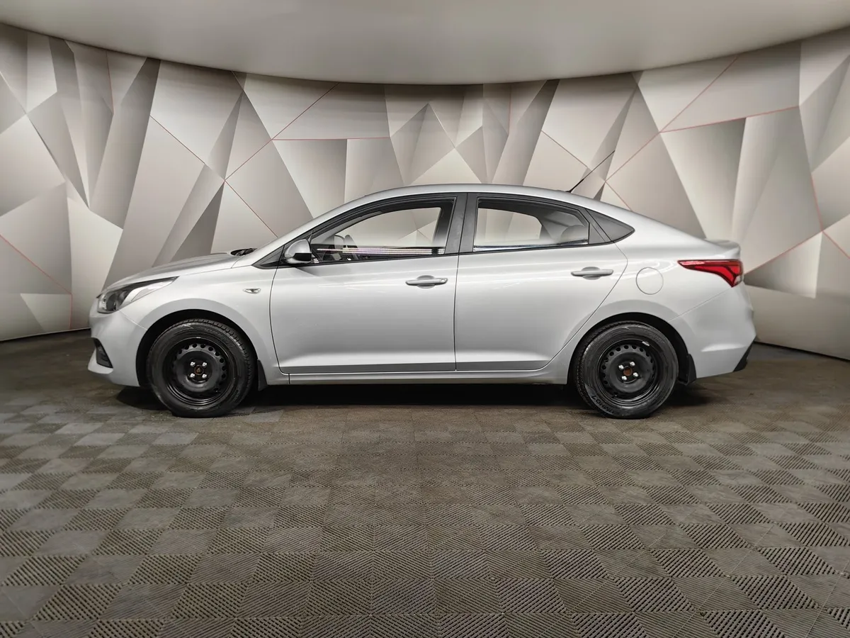 Hyundai Solaris 1.6 AT (123 л.с.) Active Plus Серебристый в АВИЛОН. Слайд №5