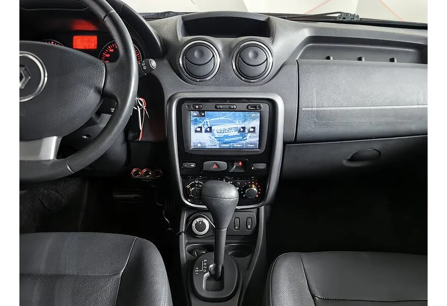 Renault Duster 2.0 АТ 4x4 (135 л.с.) Коричневый в АВИЛОН. Слайд №14