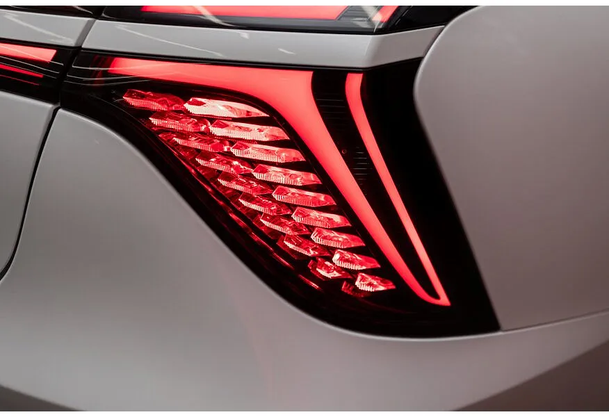 LIVE. Слайд №14