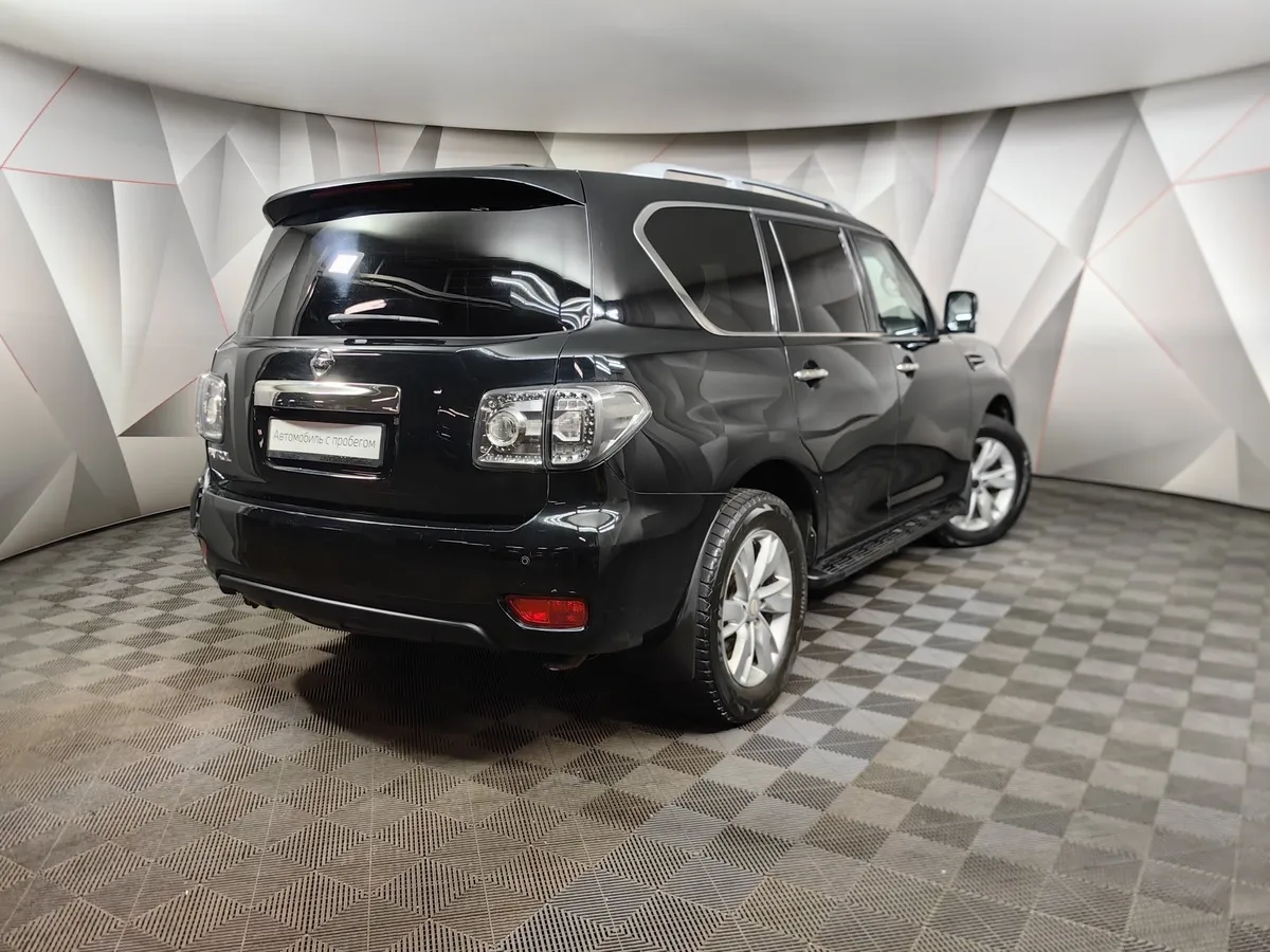 Nissan Patrol 5.6 AT 4WD (405 л.с.) Черный в АВИЛОН. Слайд №2
