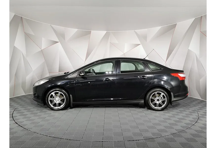 Ford Focus 1.6 Ti-VCT PowerShift (125 л.с.) SYNC Edition Черный в АВИЛОН. Слайд №3