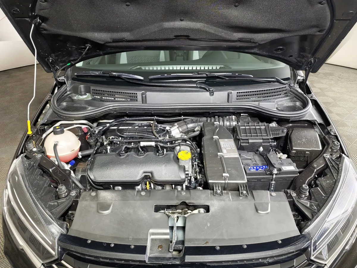 ВАЗ (Lada) Vesta 1.6 AMT (106 л.с.) Черный в АВИЛОН. Слайд №11