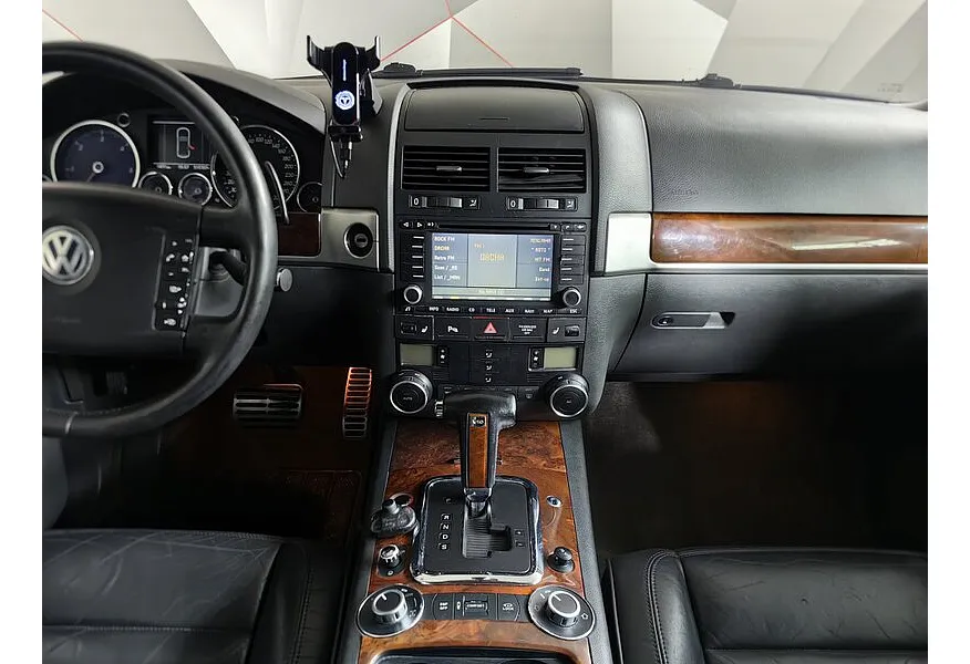 Volkswagen Touareg 5.0 TDI Tiptronic (313 л.с.) Серый в АВИЛОН. Слайд №14