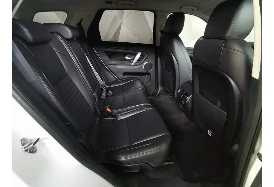 Land Rover Discovery Sport 2.0 TD4 AT AWD (150 л.с.) Белый в АВИЛОН. Слайд №16
