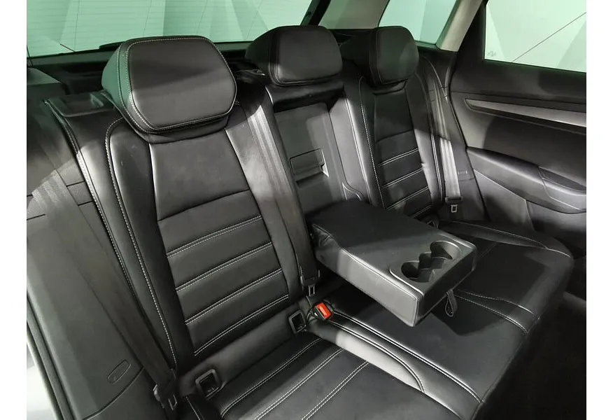 Skoda Karoq 1.4 AT FWD (150 л.с.) Ambition Серый в АВИЛОН. Слайд №16