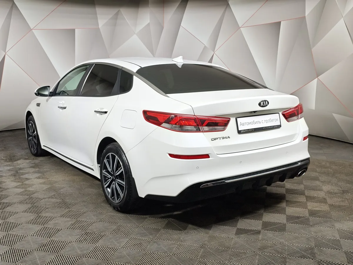 Kia Optima 2.0 MPI AT (150 л.с.) Белый в АВИЛОН. Слайд №4