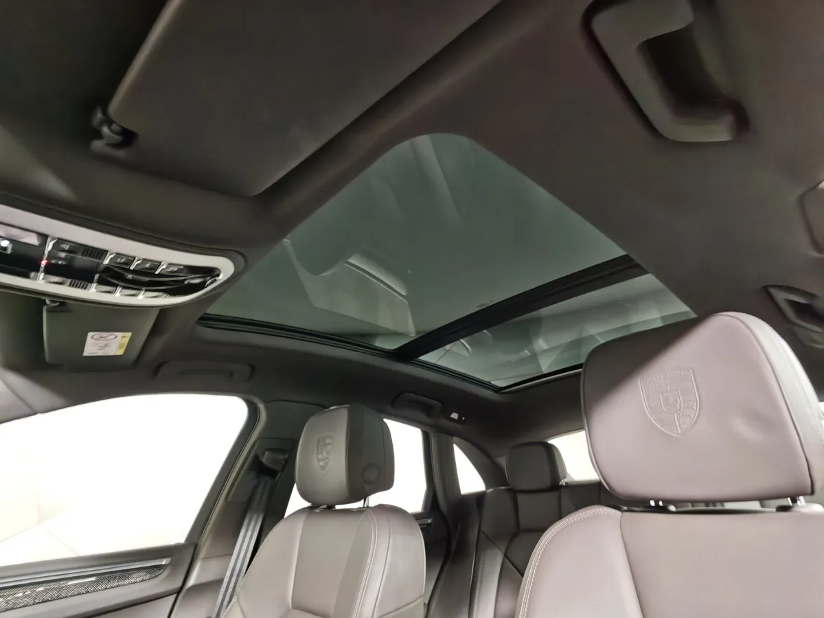 Porsche Macan 2.0 PDK AWD (252 л.с.) Синий в АВИЛОН. Слайд №20