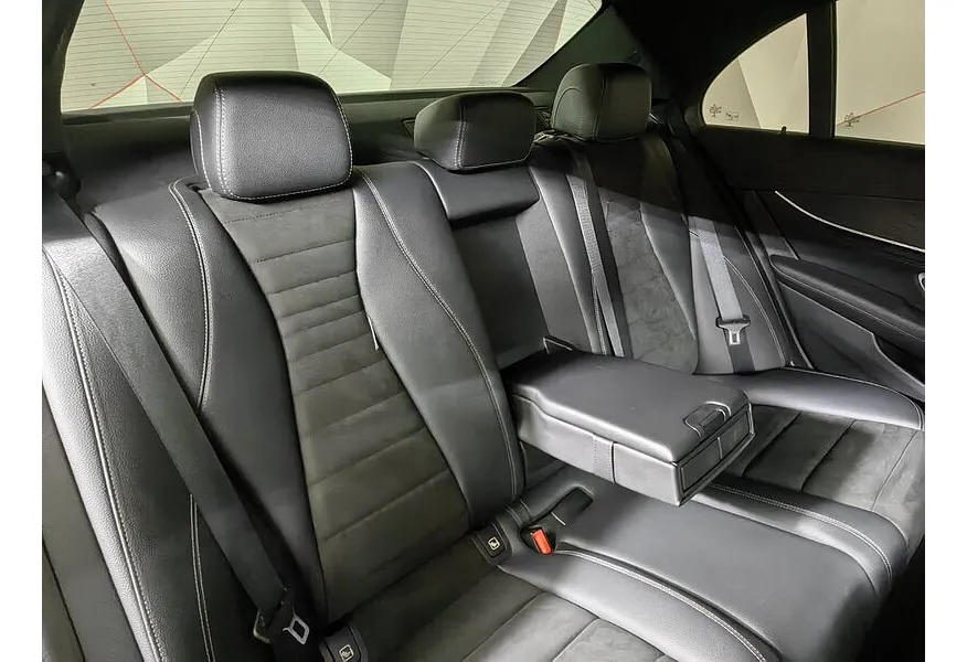 Mercedes-Benz E-Класс E 200 4MATIC 9G-TRONIC (184 л.с.) Sport Серый в АВИЛОН. Слайд №17