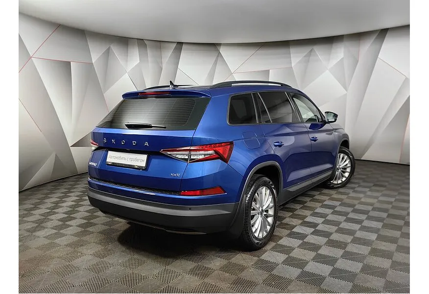 АВИЛОН - Skoda Kodiaq 2.0 TDI DSG 4X4 (150 л.с.) Синий - slide 7