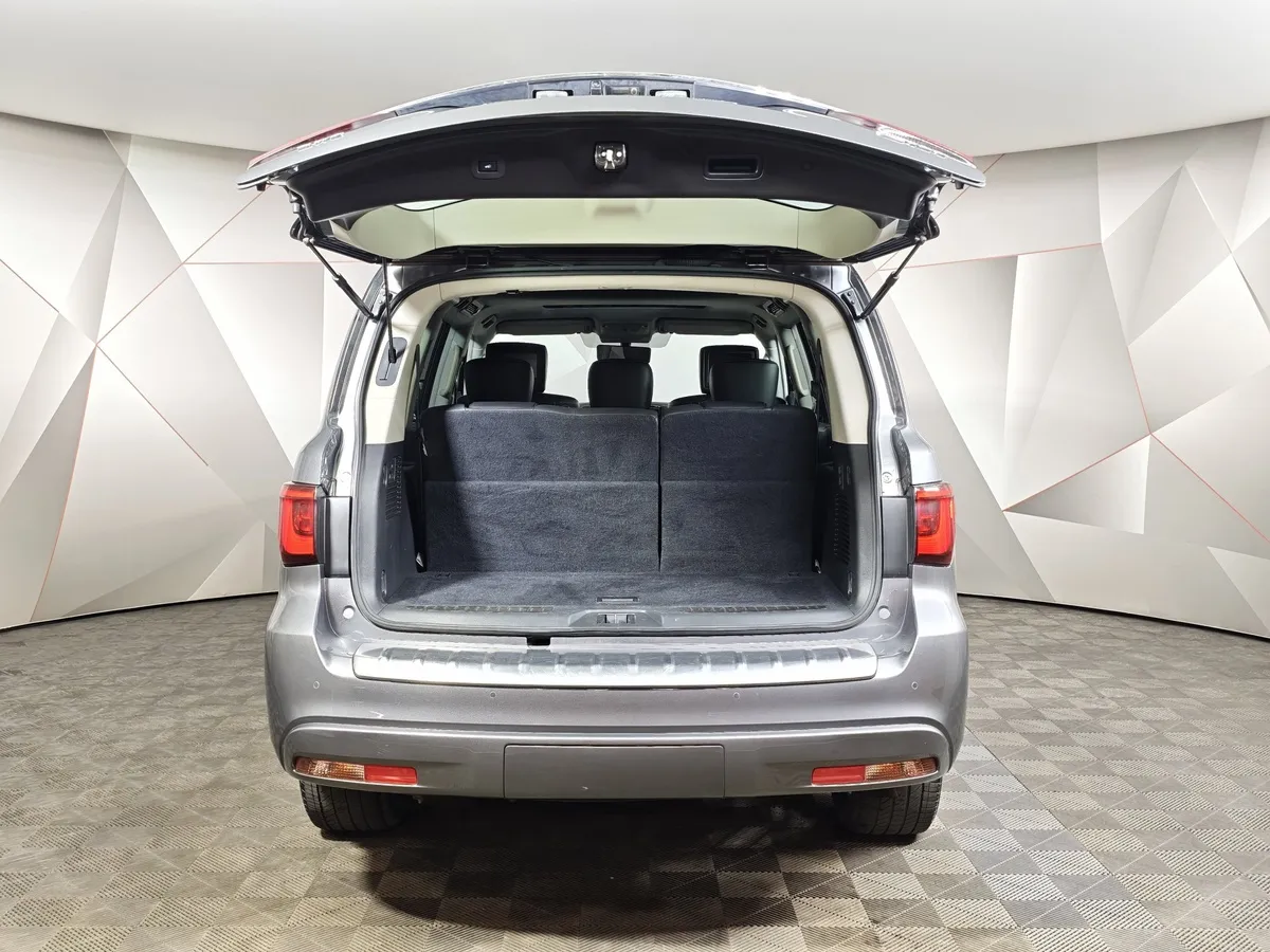 Infiniti QX80 5.6 АТ AWD (405 л.с.) Серый в АВИЛОН. Слайд №12