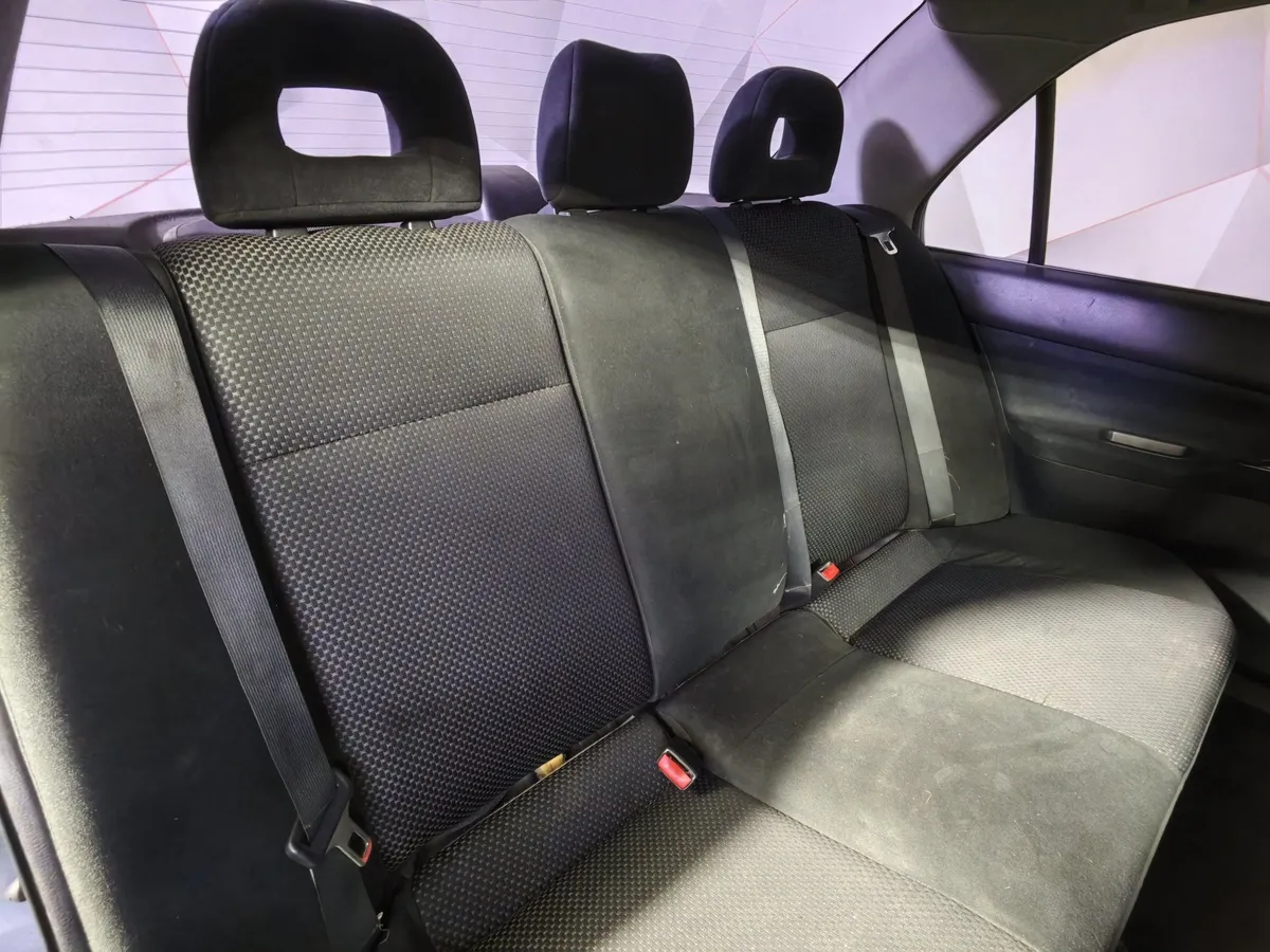 Mitsubishi Lancer 1.6 MT (100 л.с.) Серый в АВИЛОН. Слайд №13