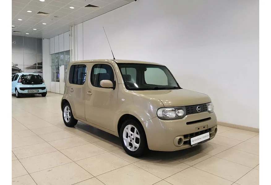 Nissan Cube 1.5 CVT (109 л.с.) Коричневый в АВИЛОН. Слайд №3