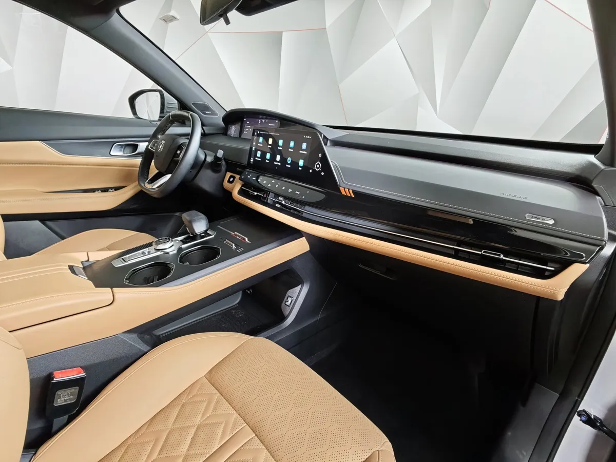 Changan UNI-K 2.0 AT 4WD (226 л.с.) Tech Серый в АВИЛОН. Слайд №13