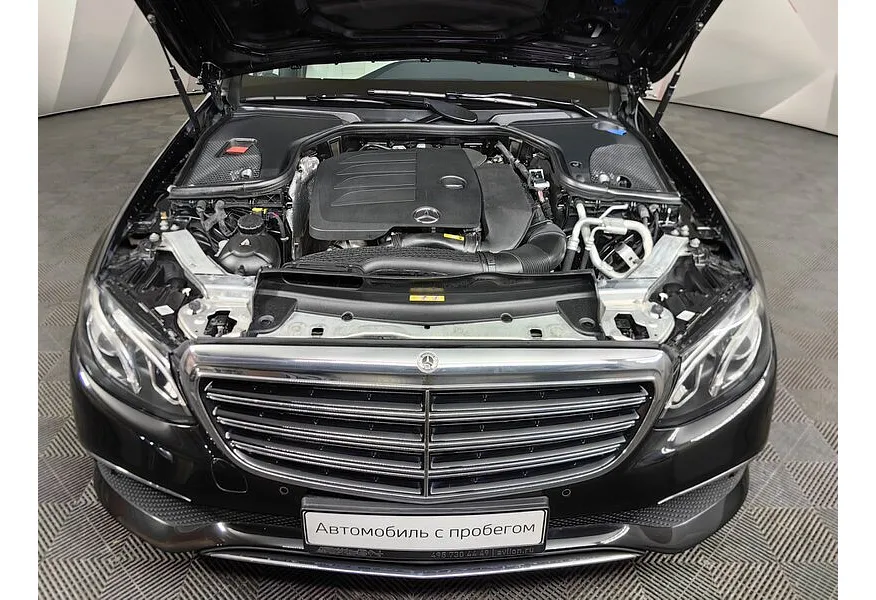 Mercedes-Benz E-Класс E 200 4MATIC 9G-TRONIC (184 л.с.) Exclusive Черный в АВИЛОН. Слайд №10