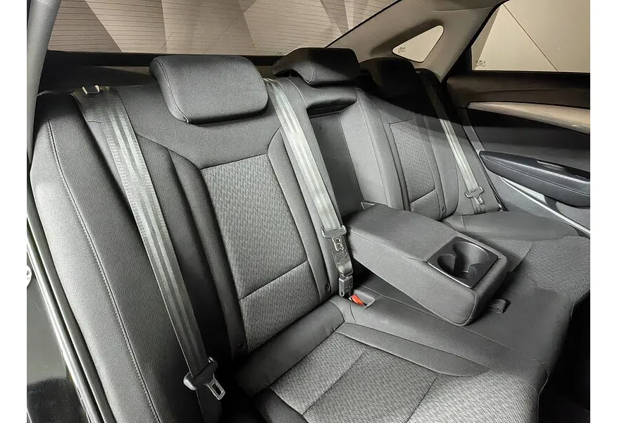 АВИЛОН - Hyundai i40 2.0 AT (150 л.с.) Comfort Черный - slide 6