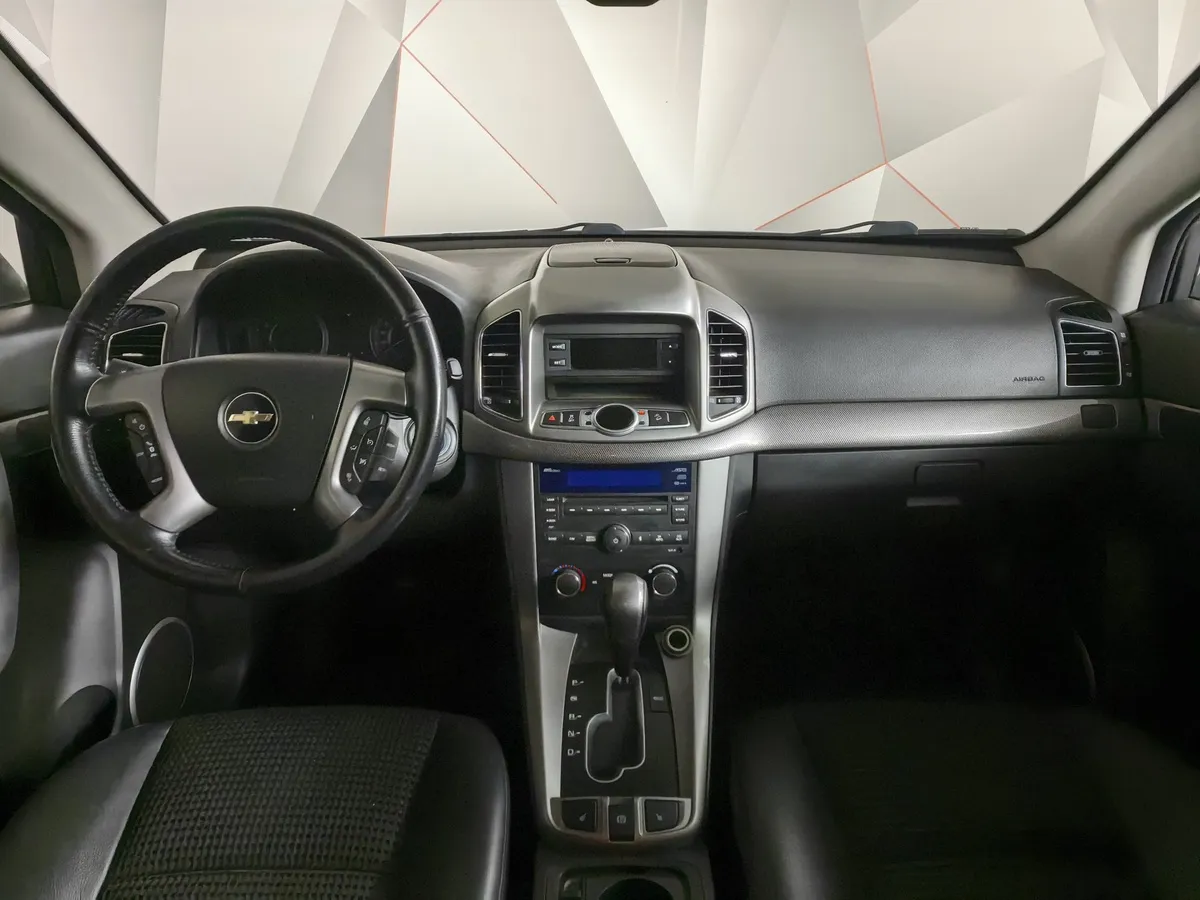 Chevrolet Captiva 2.4 AT (5 мест) (167 л.с.) LT Серый в АВИЛОН. Слайд №13