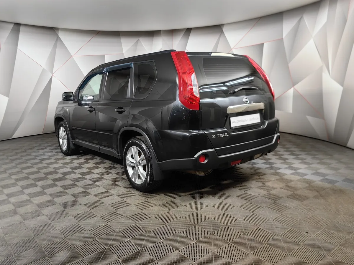 Nissan X-Trail 2.5 CVT AWD (171 л.с.) LE Top Черный в АВИЛОН. Слайд №4