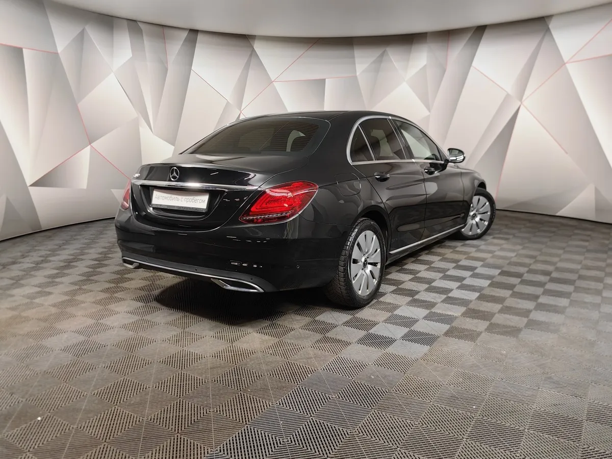 Mercedes-Benz C-Класс C 180 9G-TRONIC (150 л.с.) Avantgarde Черный в АВИЛОН. Слайд №2