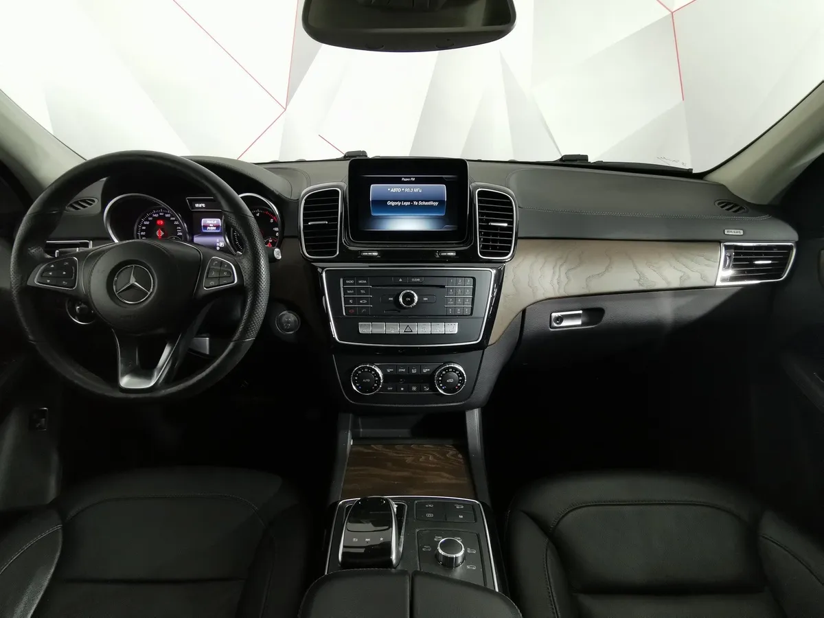 Mercedes-Benz GLS 350 d 4MATIC 9G-TRONIC (249 л.с.) Особая серия Коричневый в АВИЛОН. Слайд №13