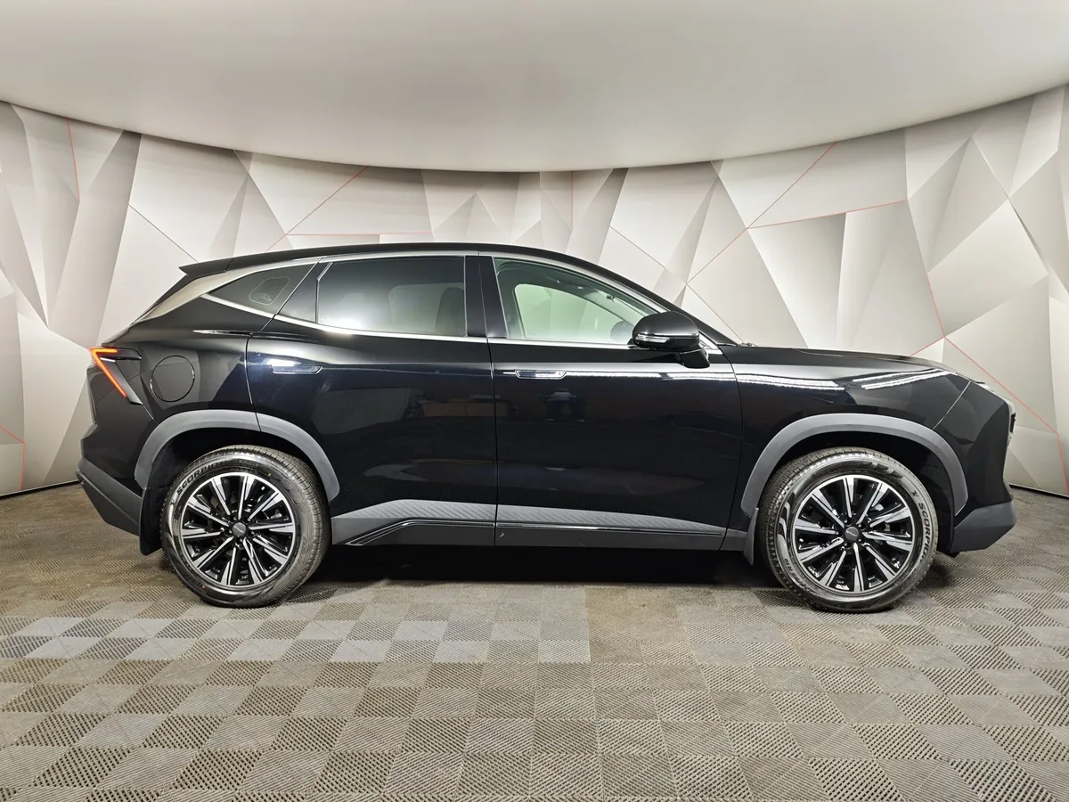 JETOUR Dashing 1.6T 7DCT 2WD (190 л.с.) Comfort Черный в АВИЛОН. Слайд №6
