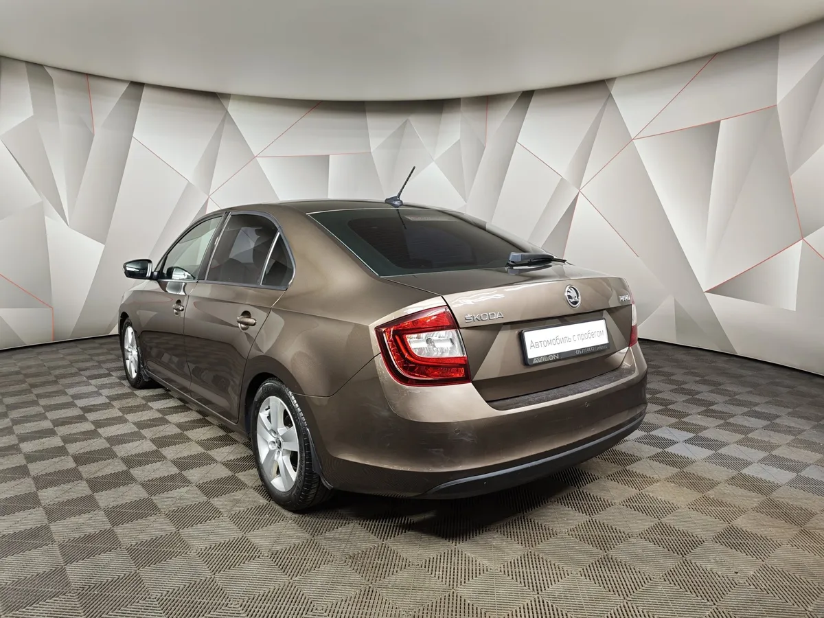 Skoda Rapid 1.6 AT (110 л.с.) Active Коричневый в АВИЛОН. Слайд №4