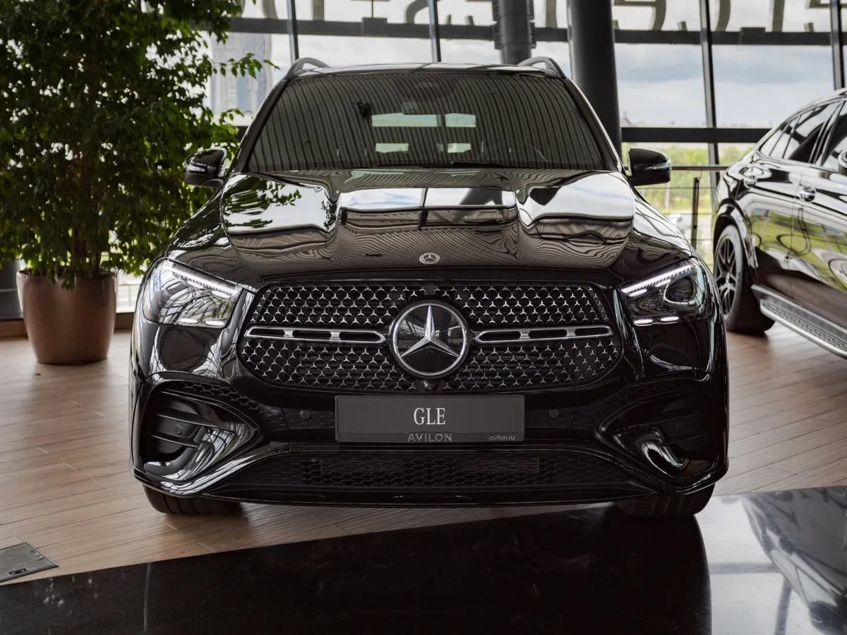 Mercedes-Benz GLE 450d 4MATIC 9G-TRONIC (367 л.с.) Черный в АВИЛОН. Слайд №3