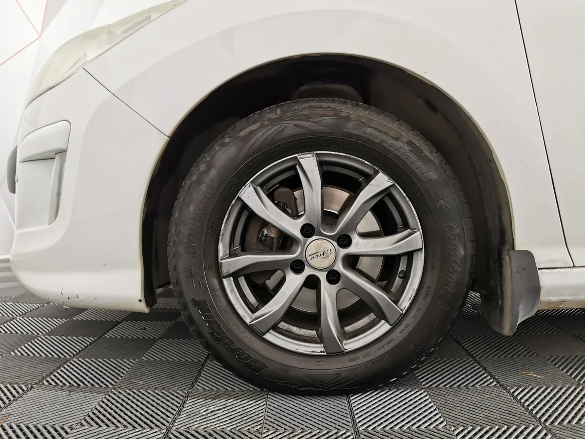 Peugeot 308 1.6 VTi AT (120 л.с.) Белый в АВИЛОН. Слайд №9